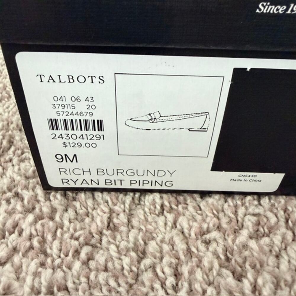 Talbots Rich Burgundy Ryan Bit Piping 1/2" Heel Loafers Women's 9M New In Box - Picture 12 of 12